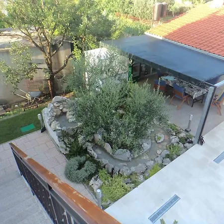 Sasa Apartment Kastela