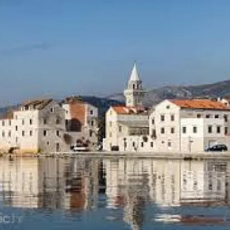 Sasa * Kastela